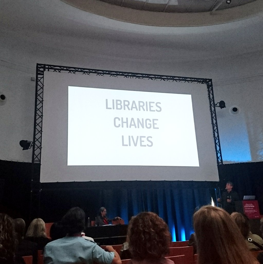 LibrariesEU's tweet photo. Honoured to see @erikboekesteijn use our #PL2020Tour as good example of storytelling at #WLIC2017. See them all here https://t.co/SfrumnTJ7P https://t.co/95HwlrFc4c
