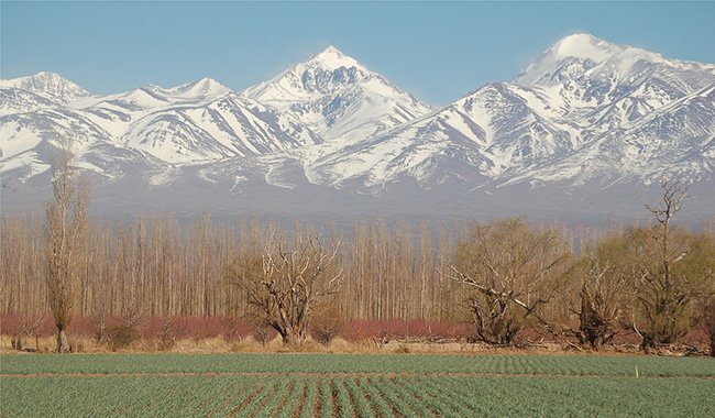 tripcocombr's tweet photo. Voos para #Mendoza por R$ 993 (com taxas), saindo de #SaoPaulo: https://t.co/QFvhDLDNf5 https://t.co/7KOCp3zmBd