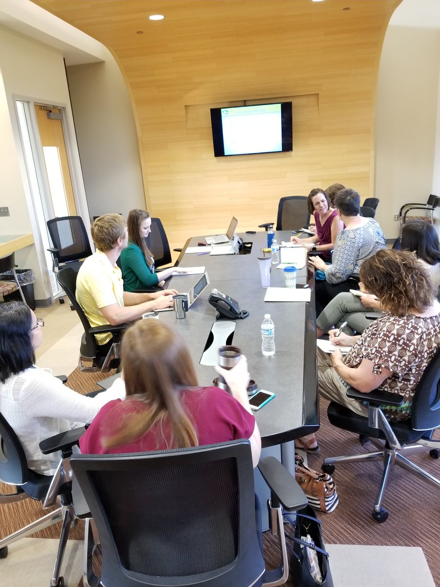 blue_mobius's tweet photo. As expected, an excellent start to our day! Honored to support local nonprofits through leading a @letsmakeamark workshop. https://t.co/E8eunw8sUl