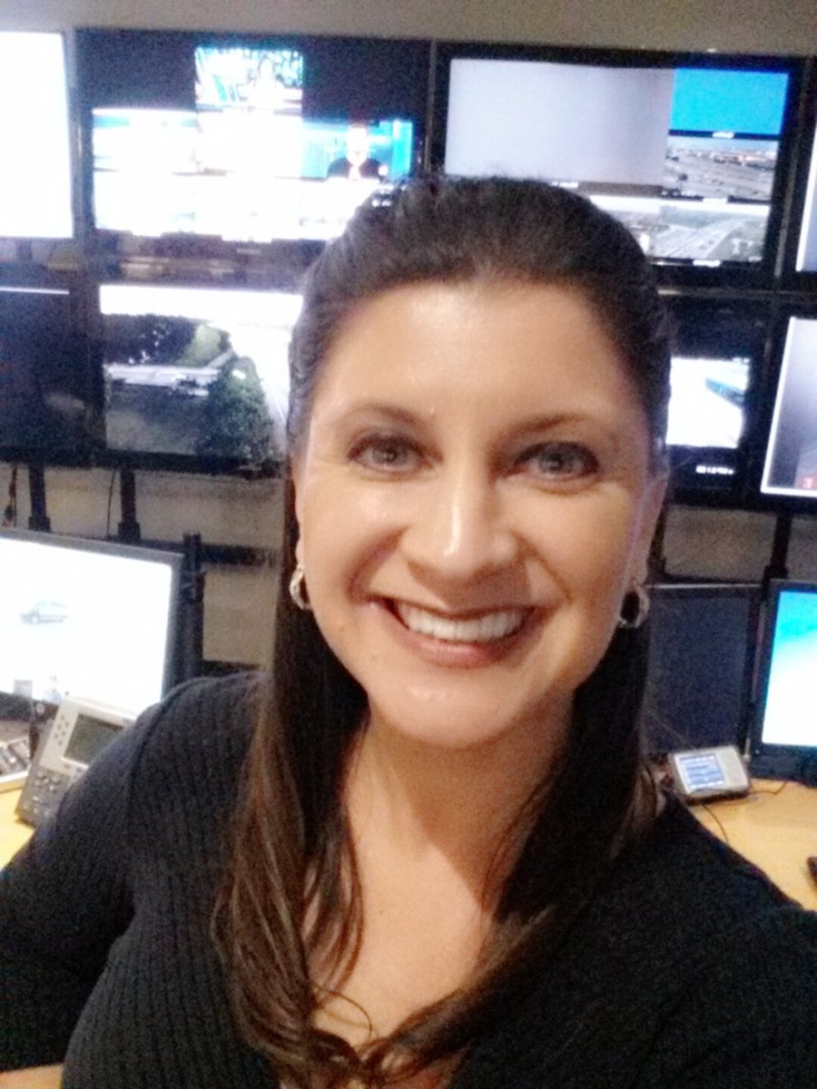 ErikaDelSordo's tweet photo. Holding it down in the #Traffic center on a very busy #Monday ~ #SolarEclipse2017 #firstdayofschool #southflorida @wsvn #wftl #radio https://t.co/LL59LdFX04