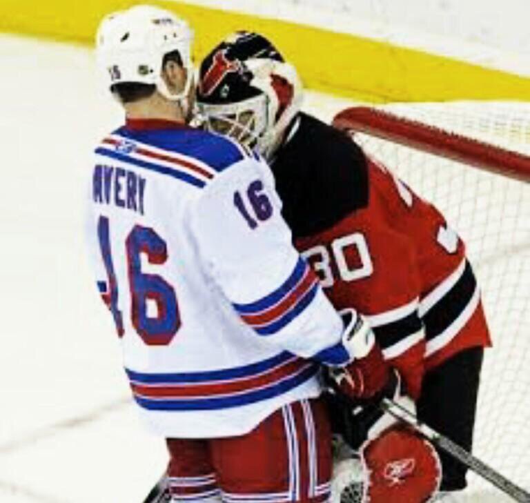 CCpxpSN's tweet image. First total eclipse since the Avery eclipse of 2008