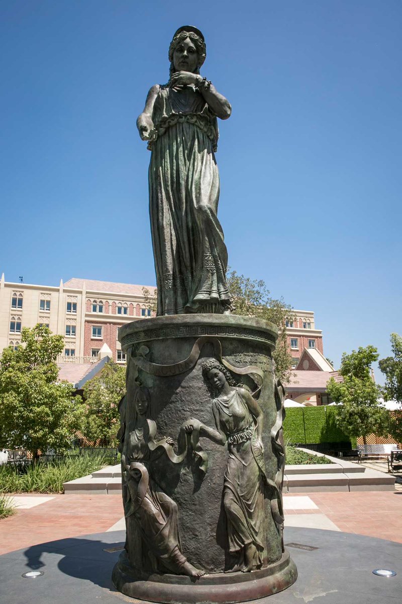 uclatheden's tweet photo. USC. The only place in America that can unveil a statue as the centerpiece of a $700 million project and manage to misspell Shakespeare https://t.co/FGsJUyF3Di
