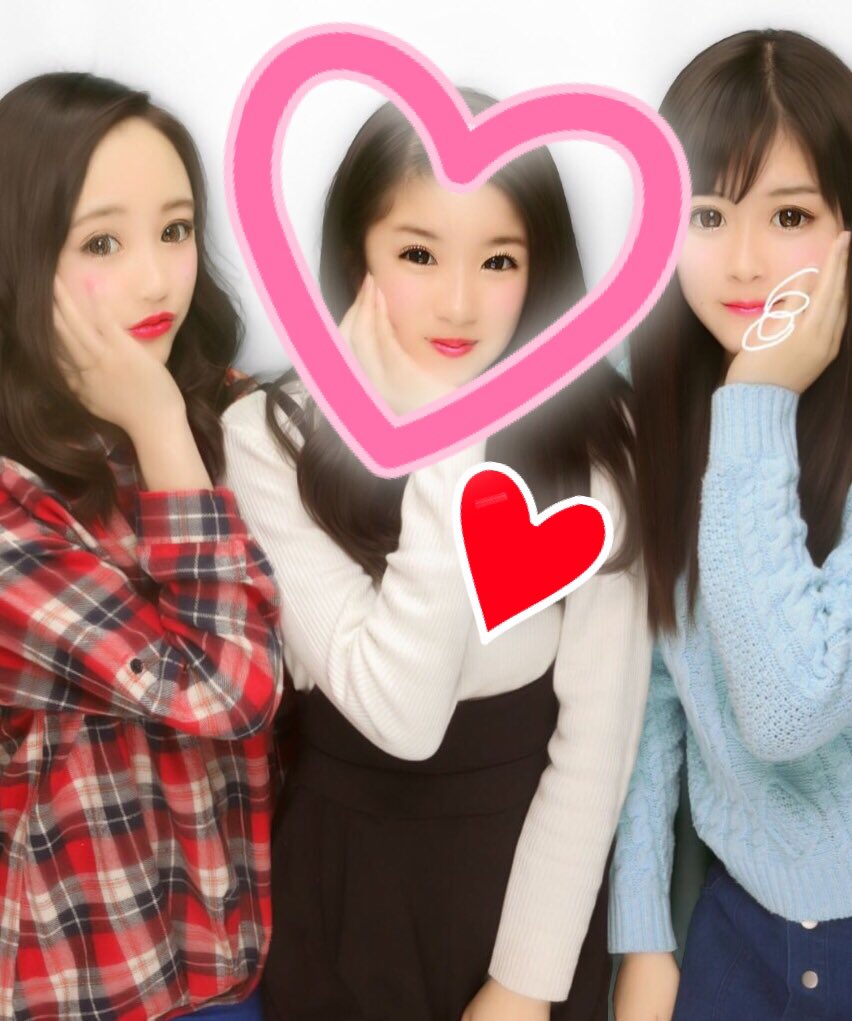 3co12002's tweet photo. 我らが3co1のかわいいかわいいもかちゃんお誕生日おめでとう😻😻😻
いつも場を和ませてくれてありがとう👶❤️
だいすきだよーーーーーん
これかもよろしくねｯ✌🏿️ https://t.co/SZxiR7qgeV