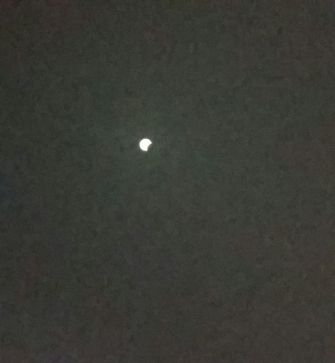 Lricks2's tweet photo. #Eclipse https://t.co/Dpw4e0i2tC