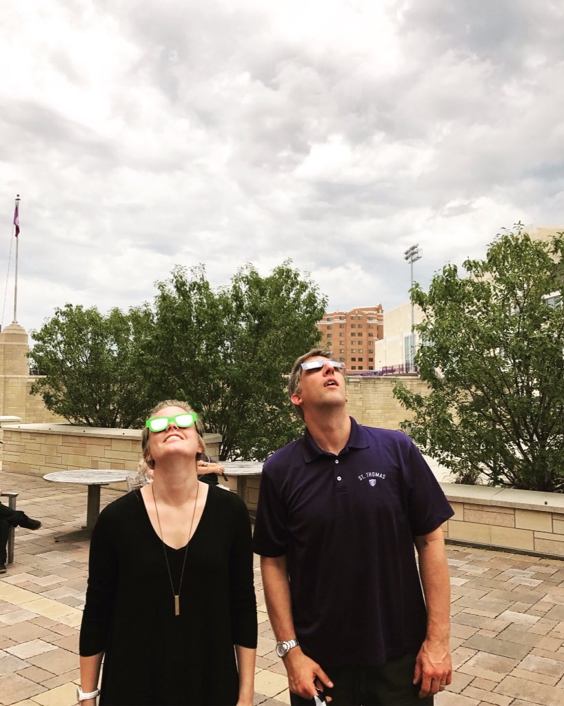 ust_oiss's tweet photo. International Admissions team watching the eclipse like pros today. https://t.co/5RapggukhG