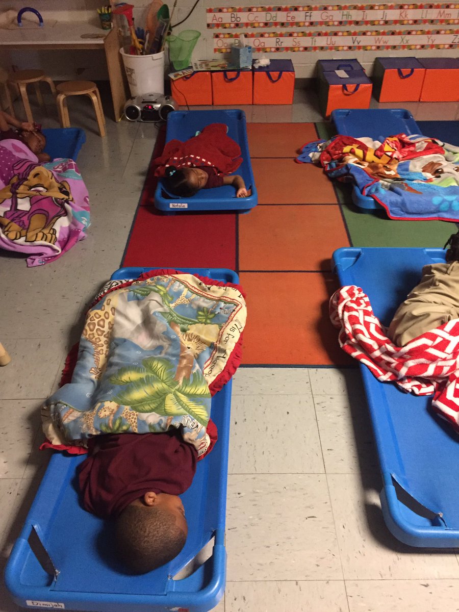 DES_ISTHEBEST's tweet photo. PK-3 exhausted from their first back of fun and learning!
#drjoffrion@naptime #IPSBProud https://t.co/mAhVd4Xi8O
