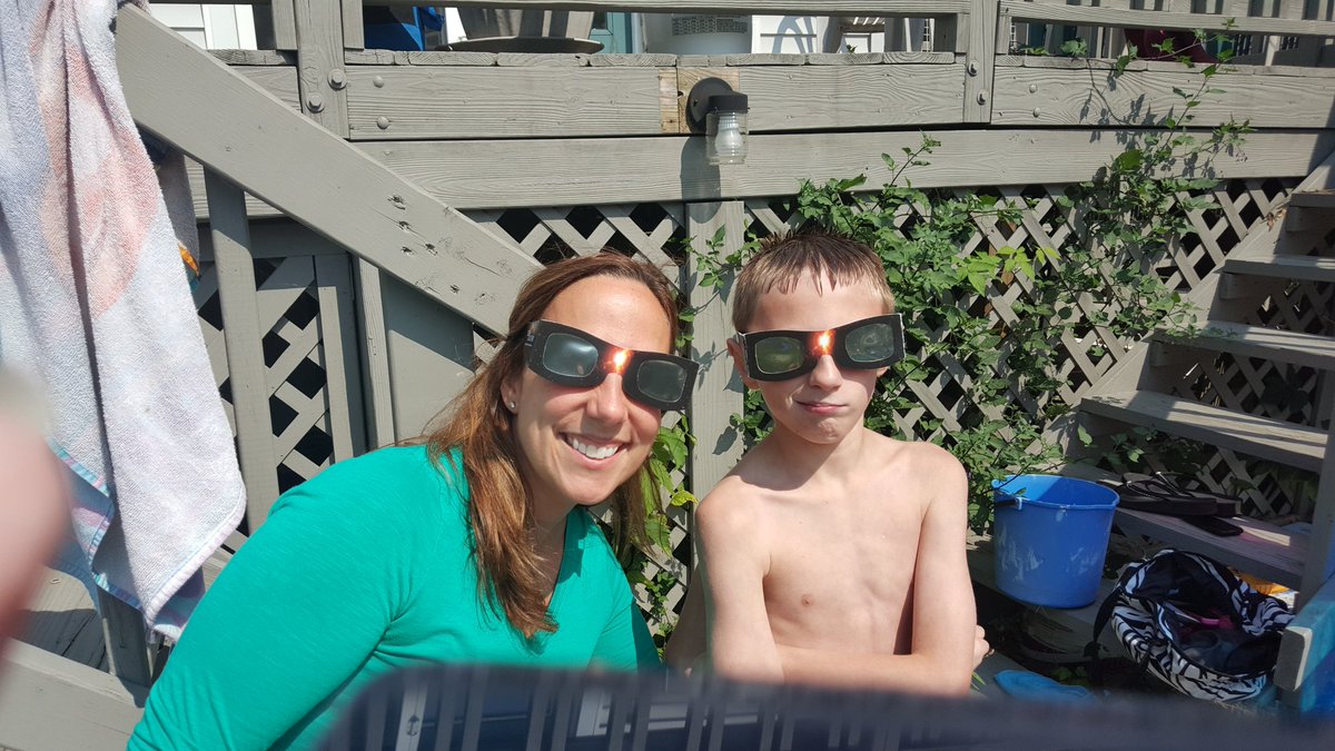 SharonBDixonRd's tweet photo. #EclipseDay #lovemyboy #goodparenting #Andersonrocks #futureastronaut #NASA https://t.co/zoVA1xTGrw