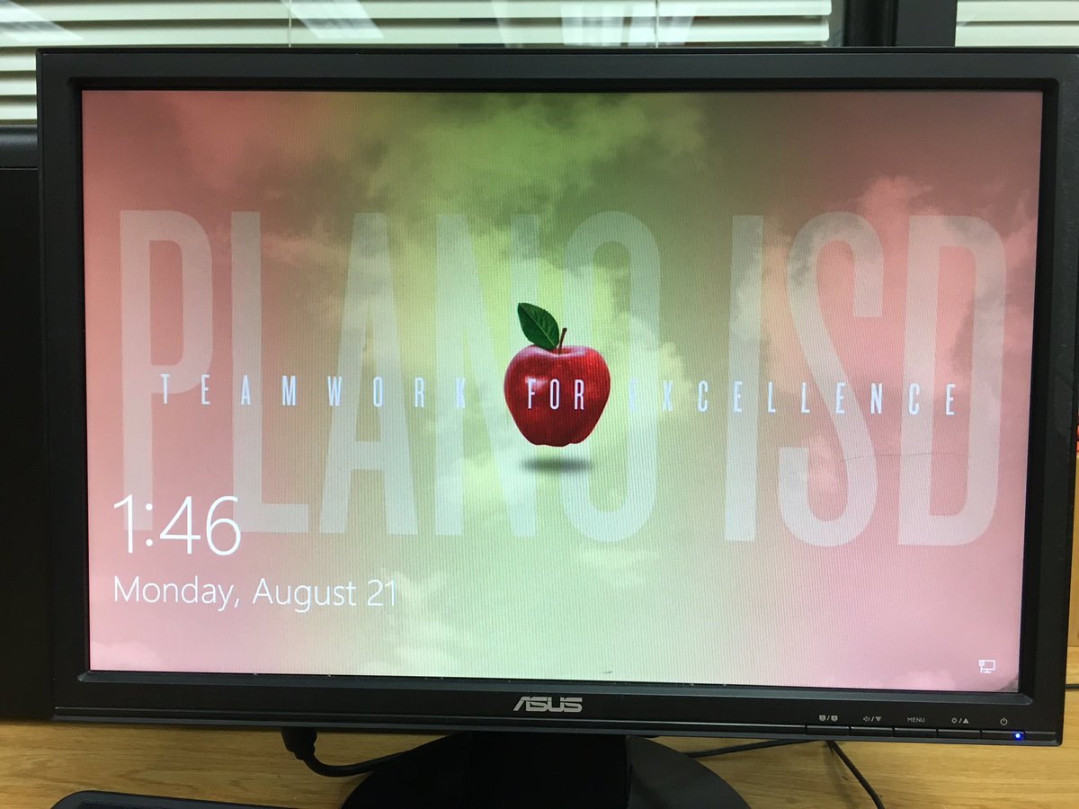 jackwallred's tweet photo. They may have removed her from our login screen, but they will never be able remove her from our hearts #neverforget https://t.co/KW8wlcuzLh