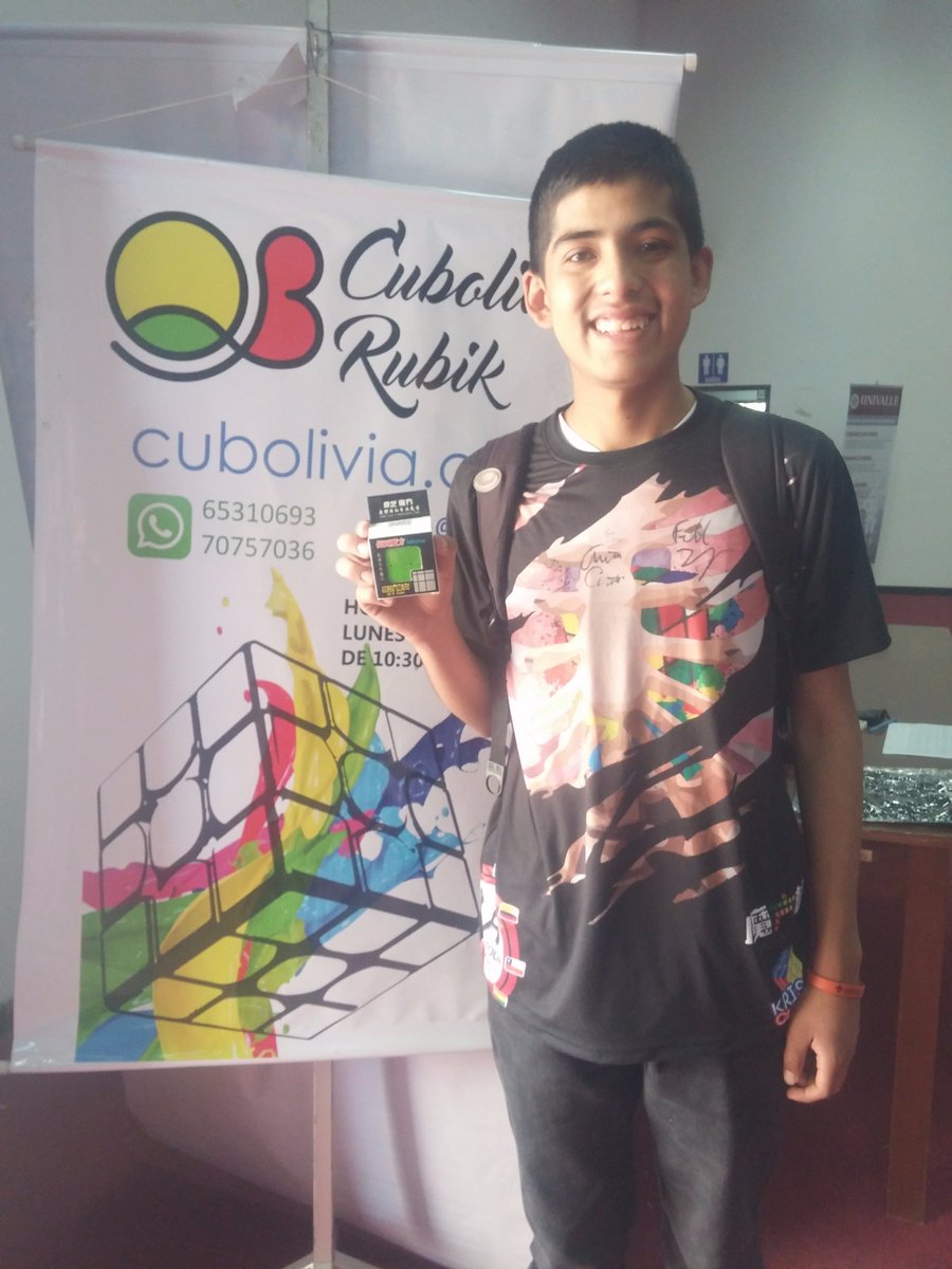 Cubolivia_Rubik's tweet photo. https://t.co/krQBUDnI5q