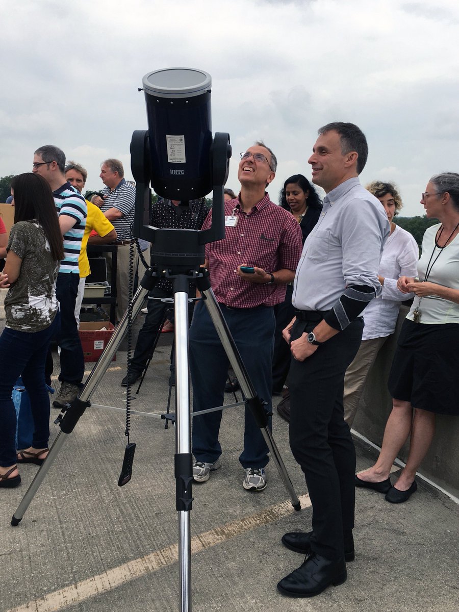 ChiCityColleges's tweet photo. We hope everyone had a fun and safe time viewing the #eclipse earlier today! #WrightCollege students got to watch it from the viewing deck! https://t.co/hl4Gv7kc8r