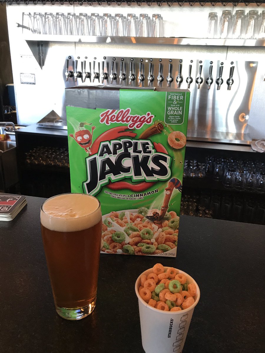 Eclipse Viewer ✔️
Hydration ✔️
Breakfast ✔️ 
@12bridgecider #apoceclipse #cider