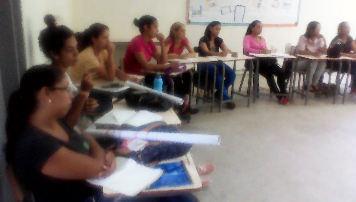 pnfae_Ticplaza's tweet photo. Chamba social juvenil en avanzada Guarenas -Guatire https://t.co/ElQcRNy4uc