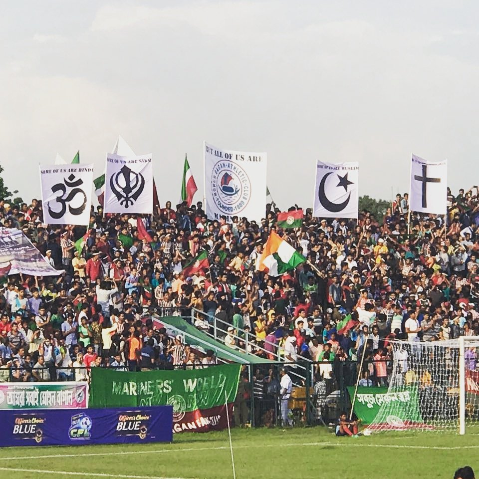 IndianFootball's tweet image. Above all, Football is a great leveller. A sublime advertisement of #IndianFootball during today&apos;s CFL match in Kolkata