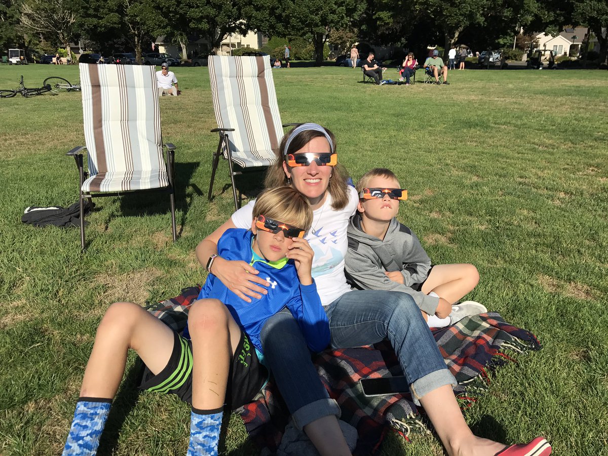 kingseattle's tweet photo. Enjoying the beginning of the end from Oregon. #eclipseoregon https://t.co/1Y0tgbYmmI