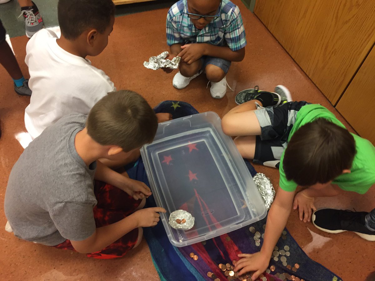 KristiFate's tweet photo. SPE Kids Country doing a sink or float activity today.  #r7proud https://t.co/Iv9pJxlrFP