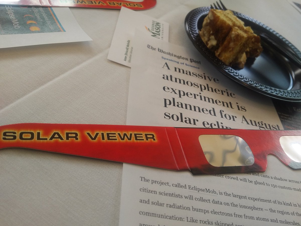 divarier's tweet photo. Great #welcometomason at the new faculty orientation! #SolarEclipse2017 #gmu https://t.co/hAmnzl3KO8