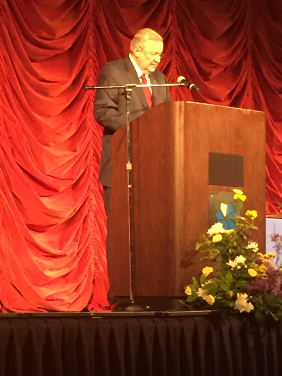 ShaundellNuSum's tweet image. @CSNCoyote @CSNPresRichards  Proud to serve CSN!  3,500 students graduated this year.