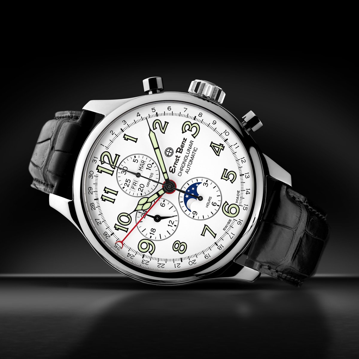 ErnstBenz's tweet photo. GC10311 #47mm ChronoLunar. Enjoy today’s once in a lifetime Solar Eclipse. #MoonPhaseMonday 🌚 https://t.co/4pJjGLRLeT https://t.co/Xo40m3azll
