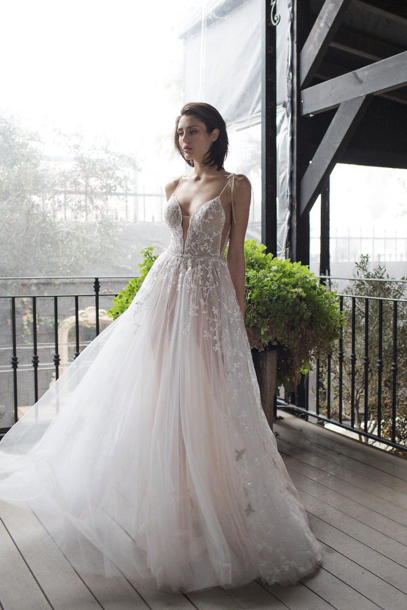 rikidalal's tweet photo. #florencecollection || We're falling #in love with the #dress from the #florence collection https://t.co/TqTUYMiG4n
