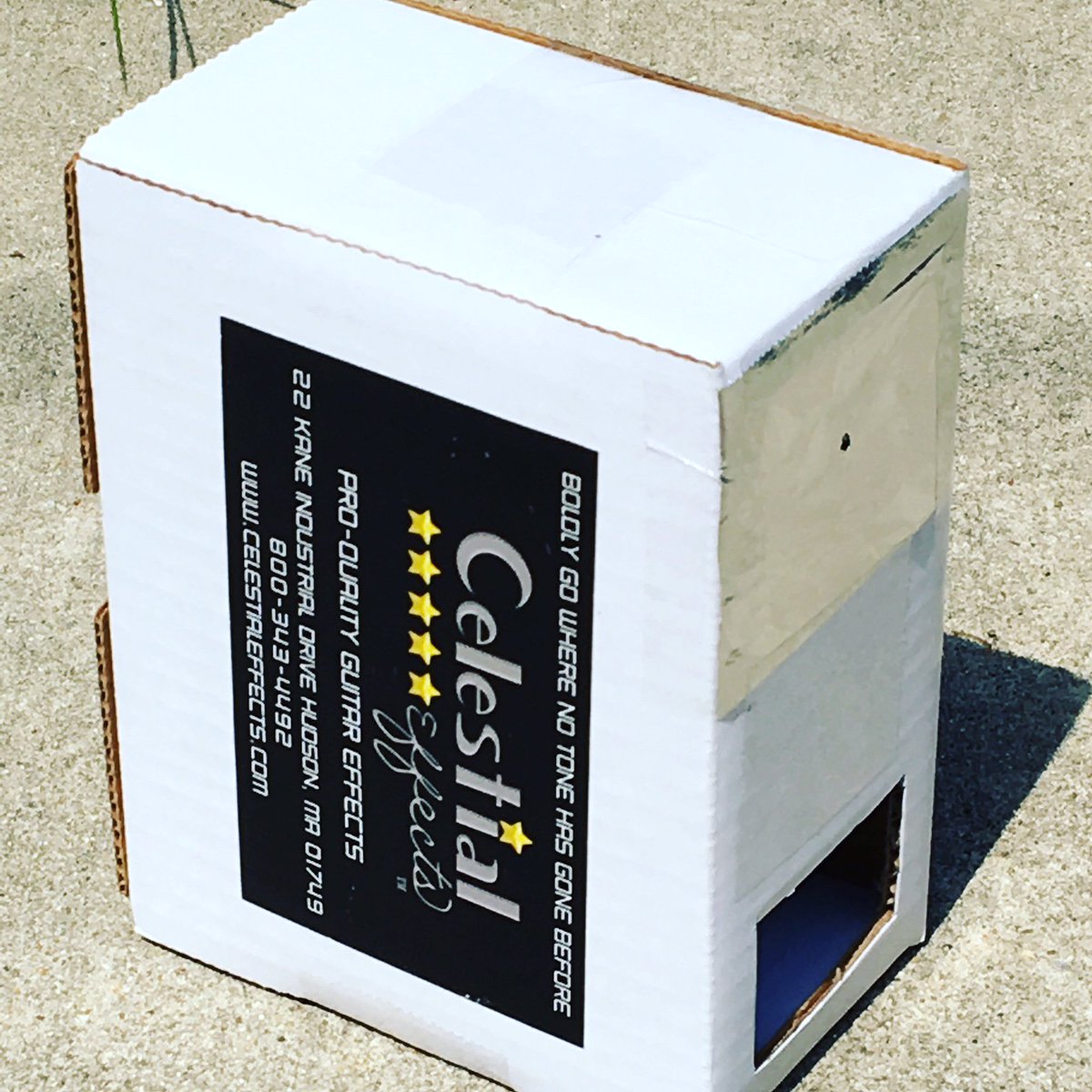 CelestialEffect's tweet photo. No Glasses? No Problem! We can improvise and so can you! #celestialeffects #solareclipse #solareclipse2017 #pinholebox #guitarpedals https://t.co/5EcZEyqeDC