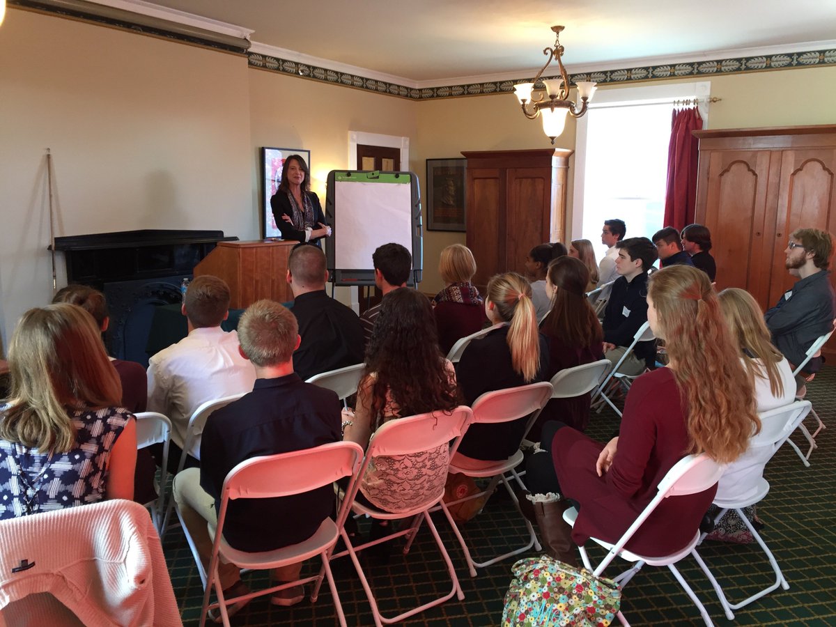 WilsonPresLib's tweet photo. We are now accepting applications for the Woodrow Wilson Student Leadership Program!: https://t.co/mQmA0sFvCq #stauntonva #augustaco https://t.co/NFZLM4v1Px