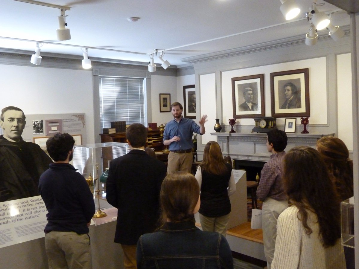 WilsonPresLib's tweet photo. We are now accepting applications for the Woodrow Wilson Student Leadership Program!: https://t.co/mQmA0sFvCq #stauntonva #augustaco https://t.co/NFZLM4v1Px