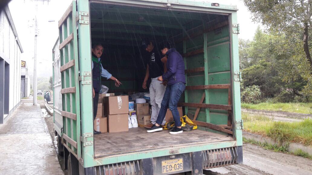 norisOrdonez's tweet photo. Entrega de Insumos para  Nueve Dispensario #SeguroSocialCampesino #ZamoraChinchipe  Nuestros Afiliados la prioridad. https://t.co/T04ZExXmuV