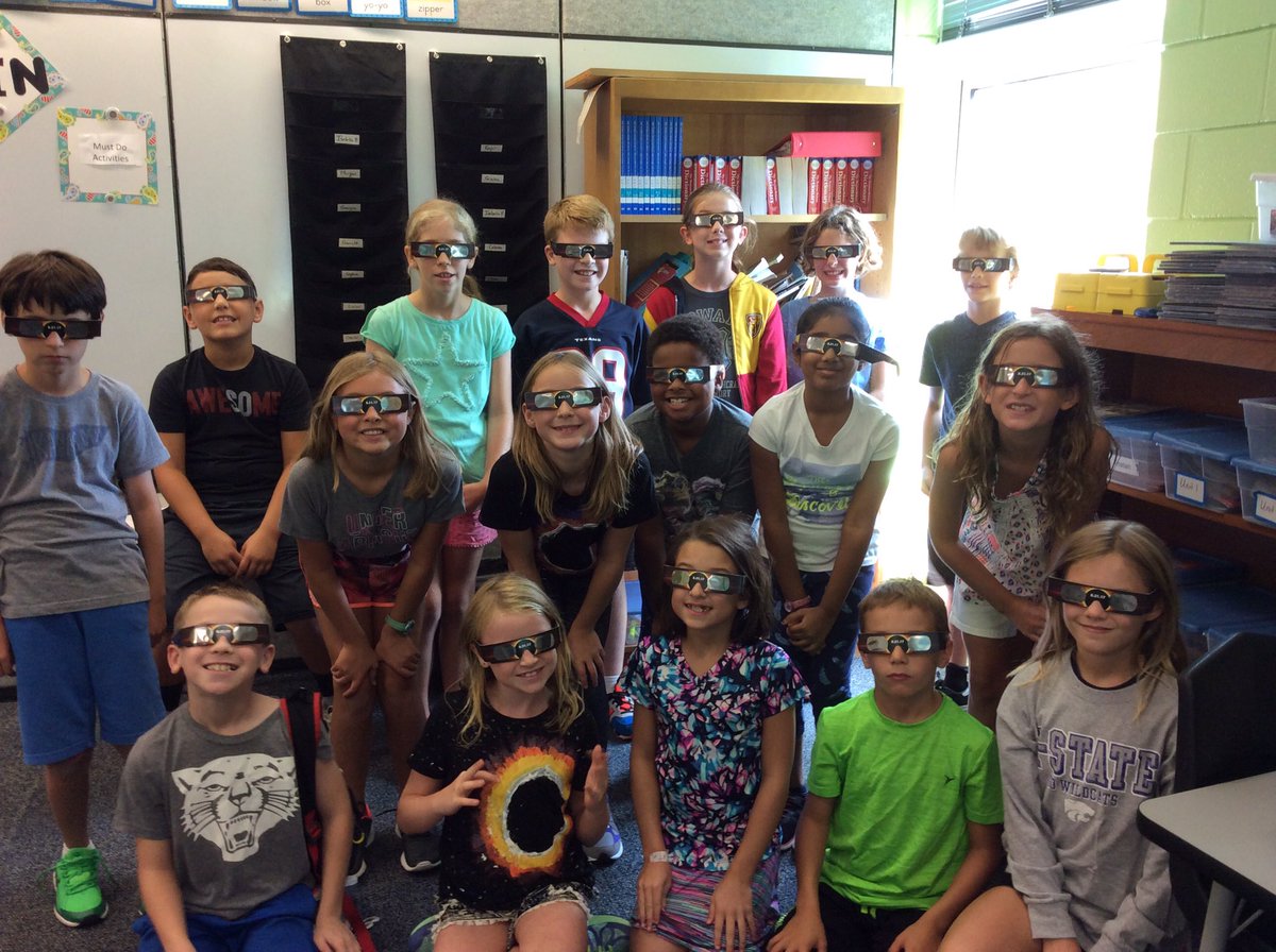 Fourth grade ready for the eclipse. <a href="/prairie512/">Prairie Elementary</a>
