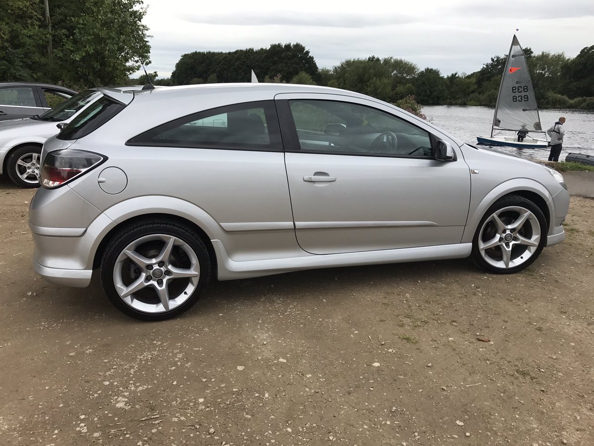 EmFaulconbridge's tweet photo. FOR SALE: 2009 Vauxhall Astra 1.8 Sri. 12 months MOT. Message for details. #carforsale #forsale #astra #cars #nottingham https://t.co/86Ci1Ugr6V