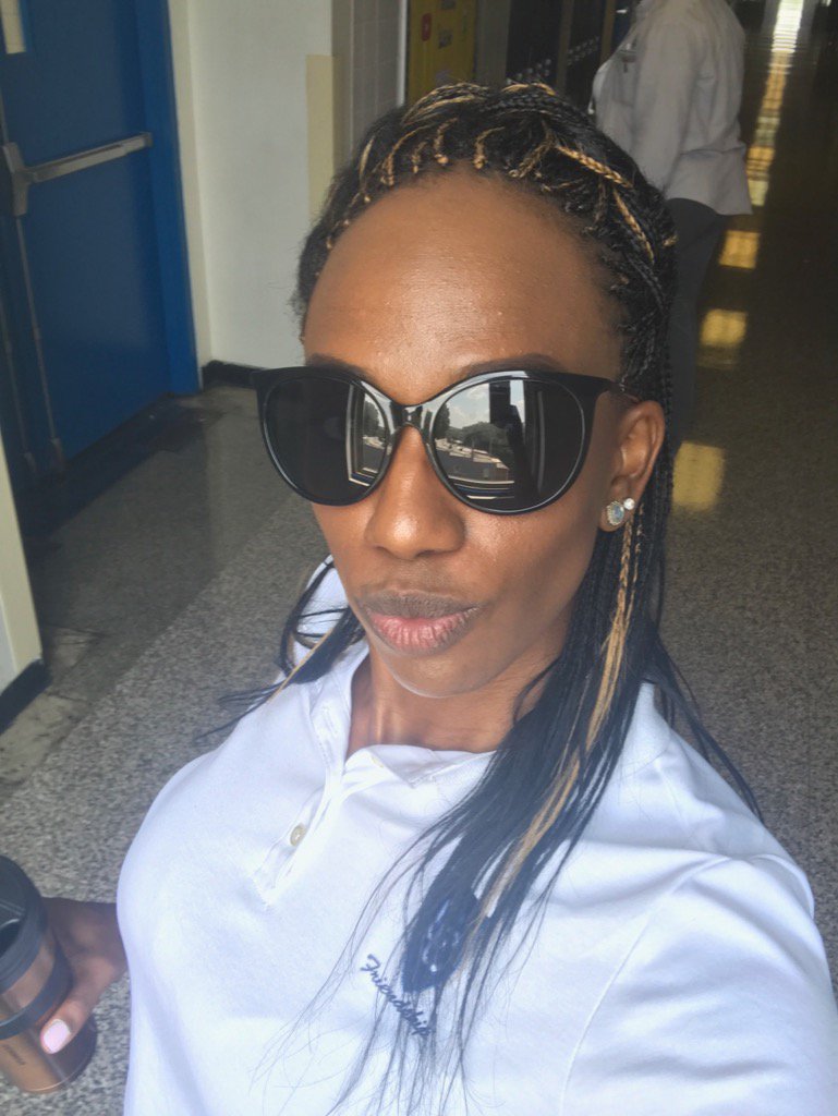 AnikeImani's tweet photo. When your first day is spectacular. #FPCSCH #ExcellenceThroughPersistence #Chamberlain #Champions https://t.co/uVQHCWiLgt