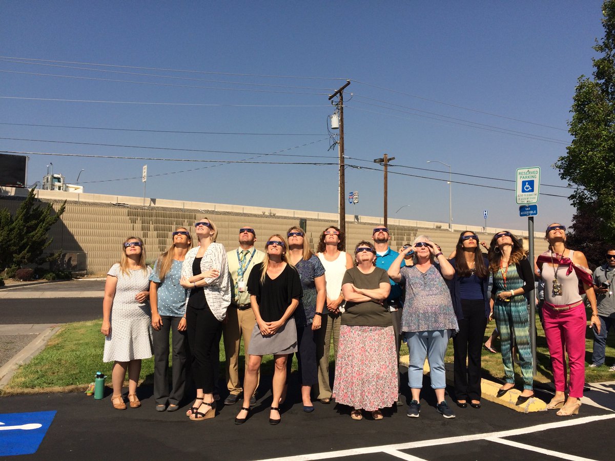 WCSDProfLearn's tweet image. Things are looking up at DPL! #eclipse2017 #WeAreWCSD