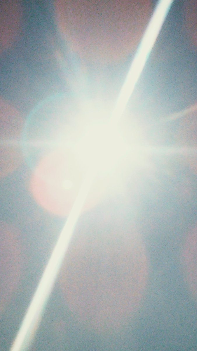 Defragmentized's tweet photo. Goku's Solar Flare. What happens to California afterwards. https://t.co/KOMEJw2aug