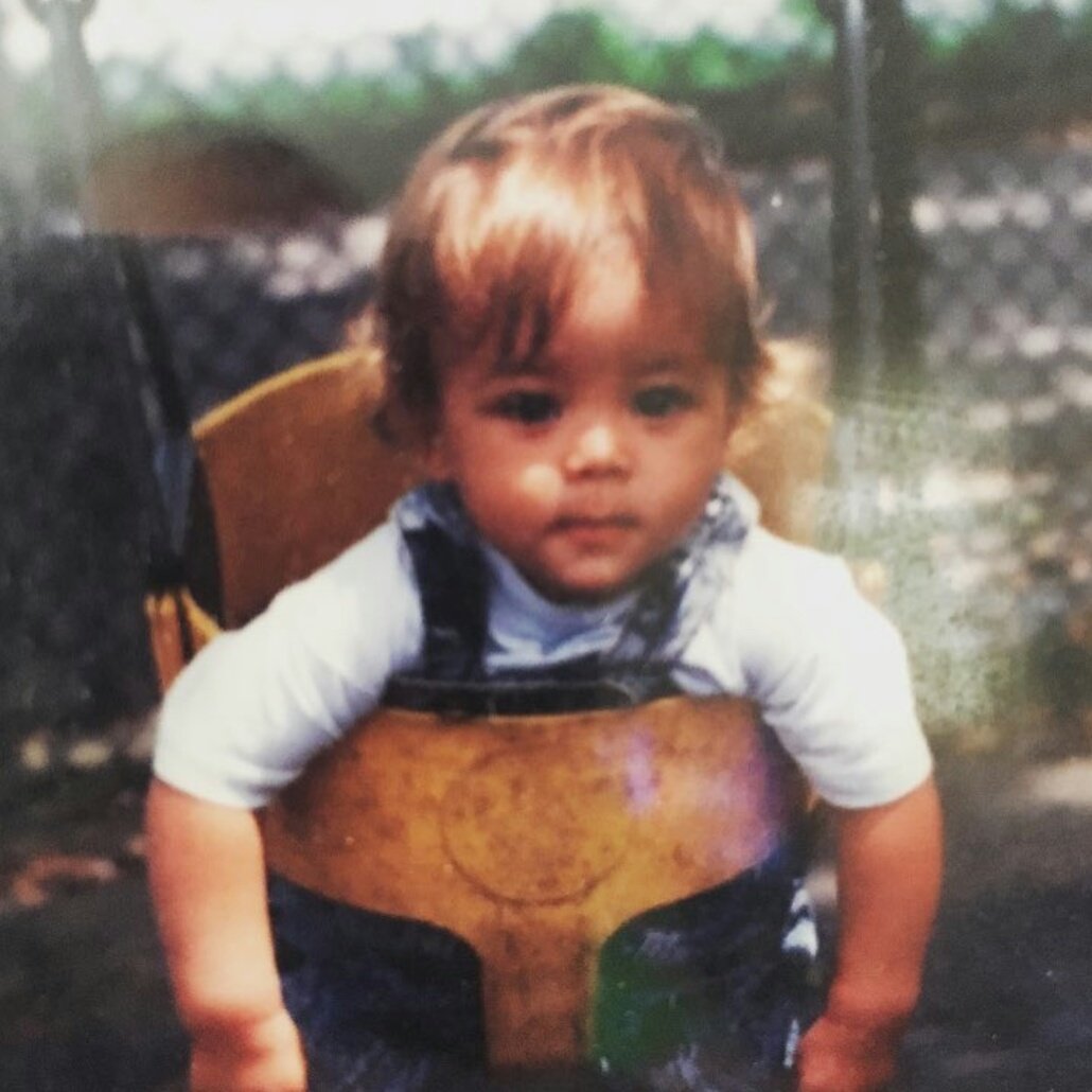 13PorquesBRA's tweet photo. Hoje é aniversário do Christian Lee Navarro, nosso Tony. Desejamos toda a felicidade do mundo para ele. HAPPY BIRTHDAY! 🎊💙 https://t.co/2W0sIUHlXo