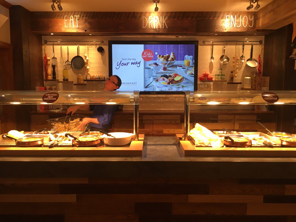 Curry nite tonight well done Dom all ready to go <a href="/caroline_pascoe/">Caroline Beston</a>