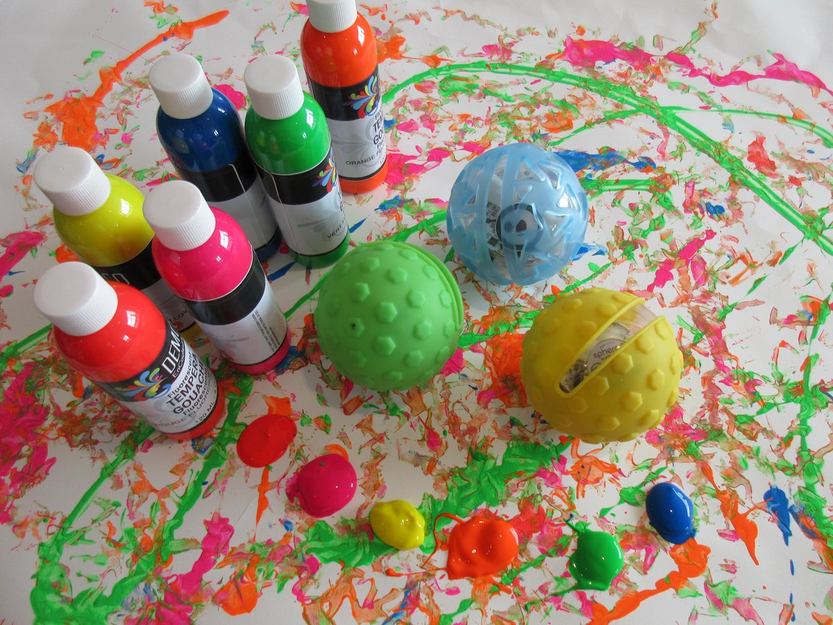 Corrie_Ingenium's tweet image. Prepping for Sphero Painting this Sat Aug. 26th at @DeSerres @StLaurentCentre from 10am - 2pm! Free program!  #STEAM @SciTechMuseum