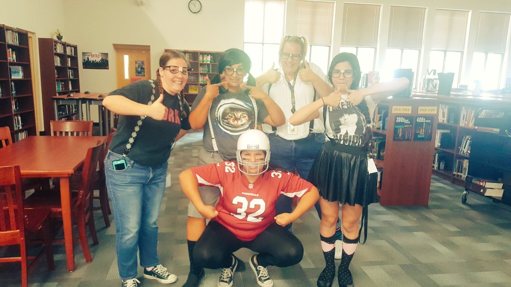 Mathletes vs. Athletes! #VHSStaffGotSpirit <a href="/VHSStugo/">Verrado StuGo</a> @SenoraOwens @SharayahW09 🤓🏈🤓🏈🤓