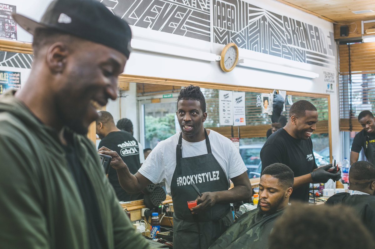 SliderCuts's tweet photo. Thanks @nattykasambala for writing this piece on how the important the black barbershop is in the community
https://t.co/3TlTyyd9nP https://t.co/9uXHN1Vzz7