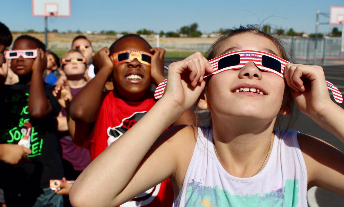 The Galileo playground was full of ooh's and ah's as students witnessed the historic eclipse. 
#thevesdway