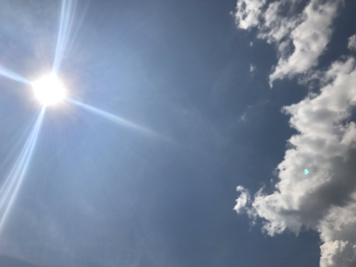 About 25 minutes to totality. Go away clouds ! #GallatinEclipse #2017eclipse