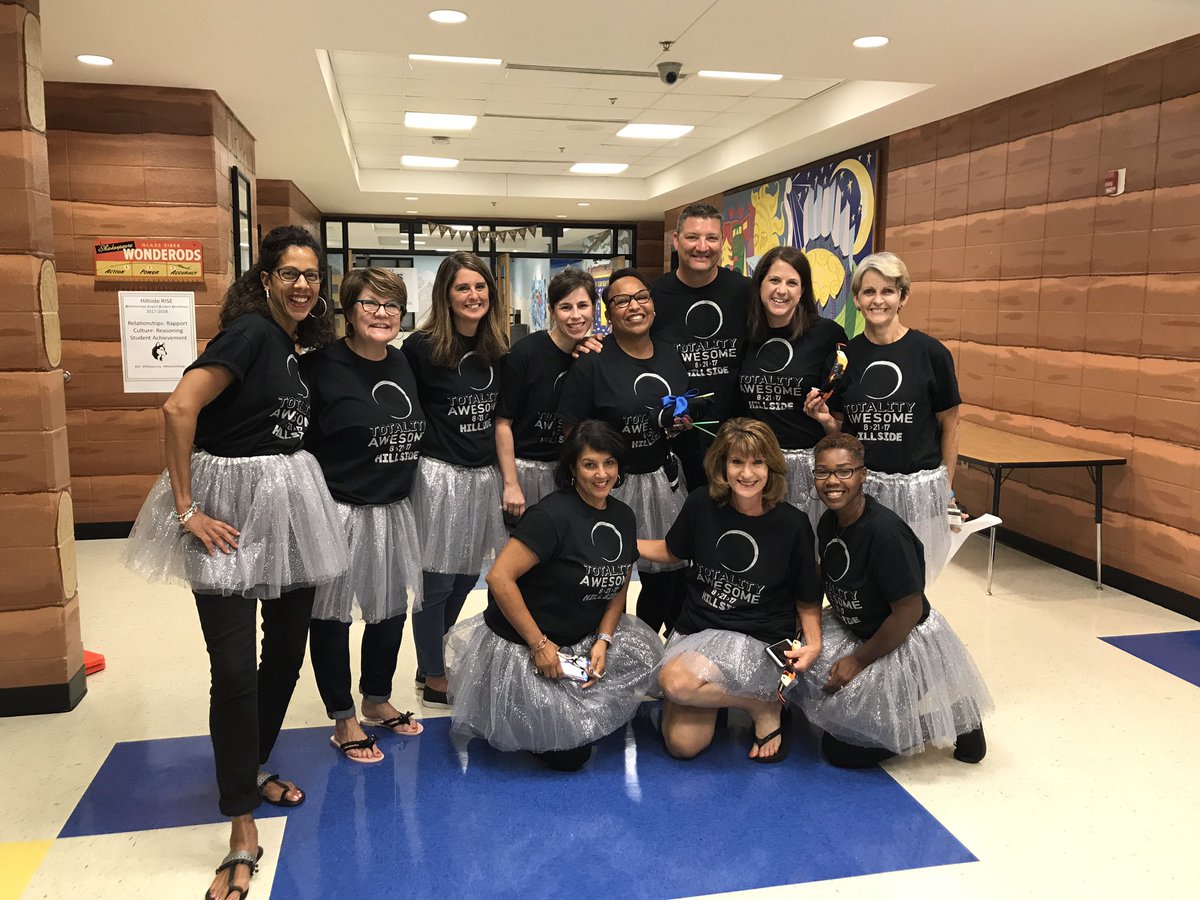 DrJeffRose's tweet photo. Clearly, @HillsideES staff are READY 4 the eclipse. Awesome welcoming. I feel underdressed😂 https://t.co/RPHLs1aVNT