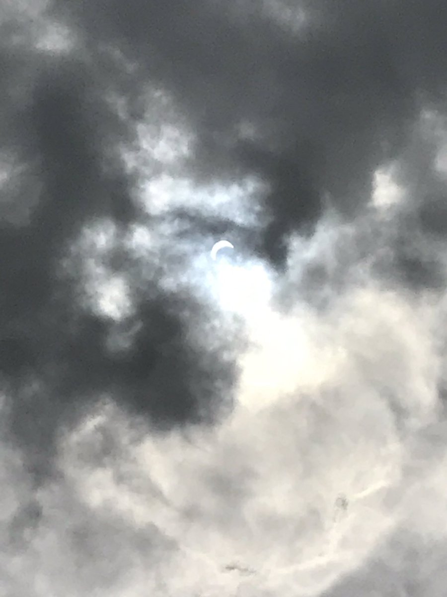 ManitobaMuseum's tweet photo. The clouds opened right at the moment of peak eclipse in Winnipeg. Amazing! #SolarEclipse2017 https://t.co/WQ8ZJn1ZWa