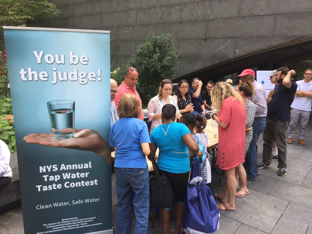 ArianeCBrotto's tweet photo. If you are around the @AMNH to watch the #eclipse, come to the #NYS Annual Water Contest! @NYCWater https://t.co/dz3EmHA80L