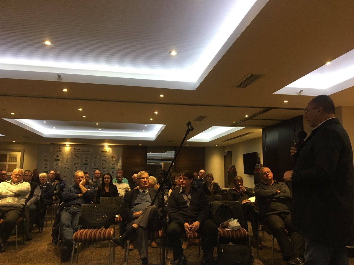 VandasolGroup's tweet photo. @VandasolGroup CEO Mr. Steve Schwartz addressed the audience at the @EBINetworking Meeting #networking #network #CoE https://t.co/K47HaQ6C3Q