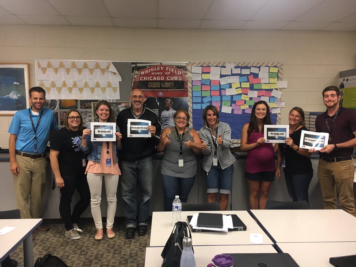 lmcmahon16's tweet photo. Thinking outside of the box... literally #Techexcelz #teachersteachingteachers https://t.co/AYit0aLeQB