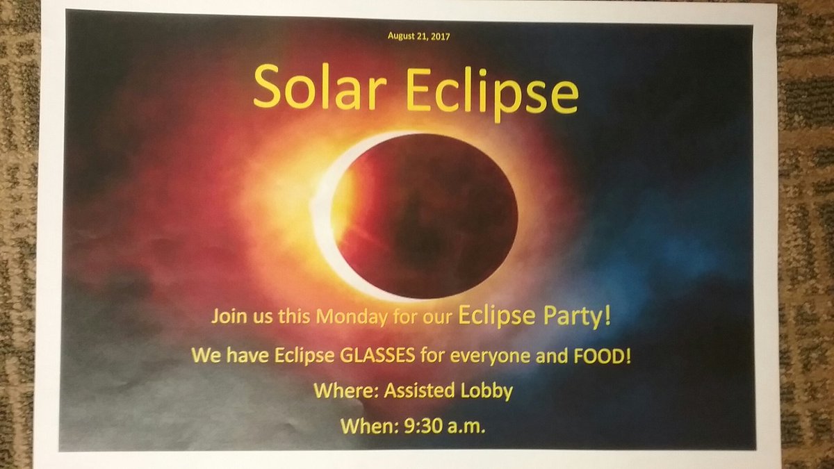 granderondeLEC's tweet photo. When you have a SOLAR ECLIPSE in your front lawn...you have a party at Grande Ronde, snacks and glasses for everyone! #FrontierCulture https://t.co/Okx3LKtpKw