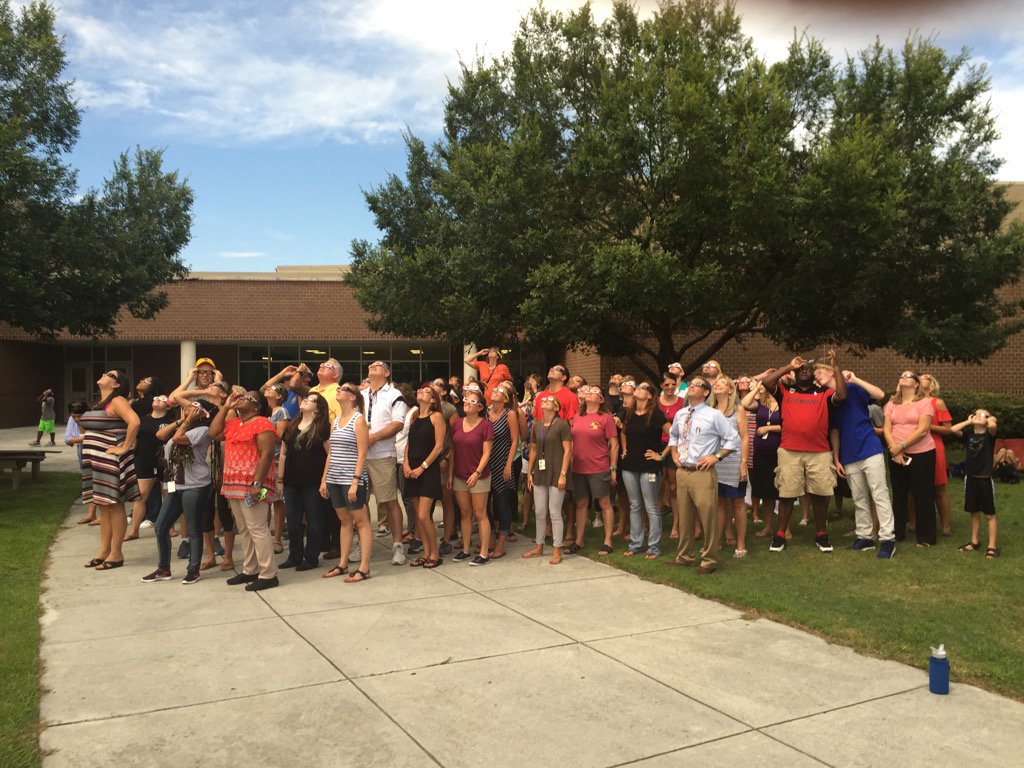 Philip Sutton tweet media