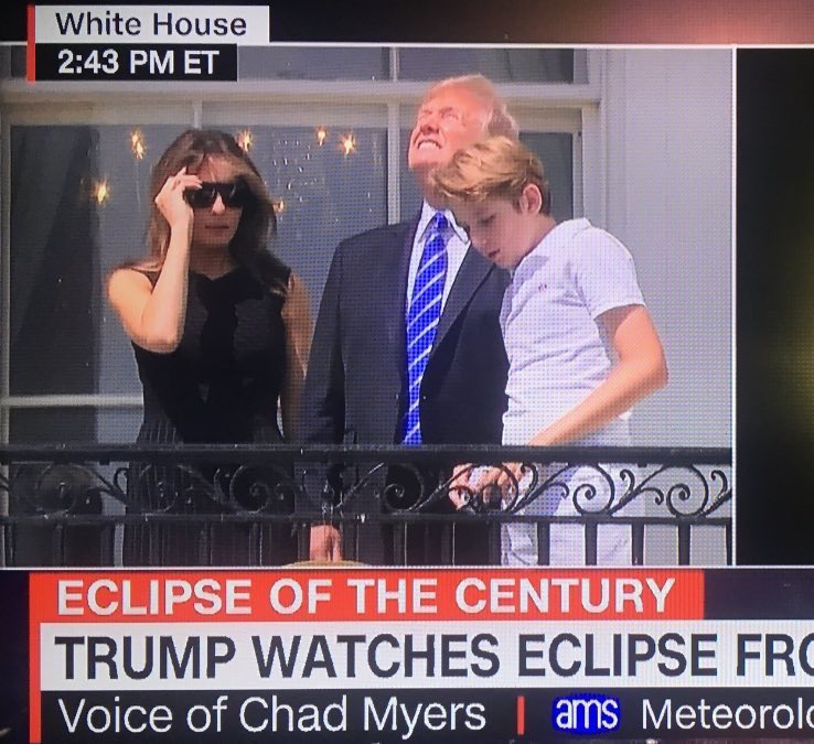 STATSS's tweet image. NASA: It is extremely dangerous and a terrible decision to look at the sun during the eclipse

Donald Trump: