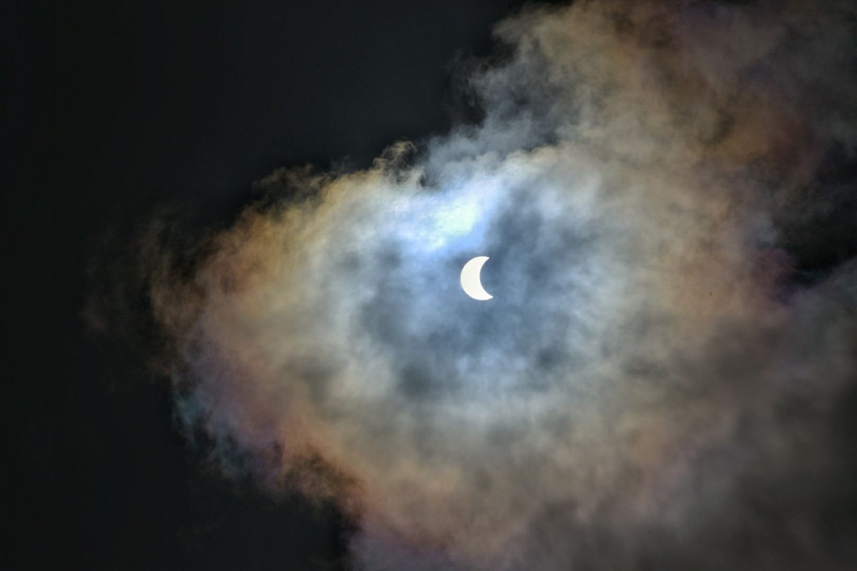 MagentaRanger's tweet photo. Today's #Eclipse2017 #Team8637 @miamiboi995 https://t.co/rLw0SjOlKP