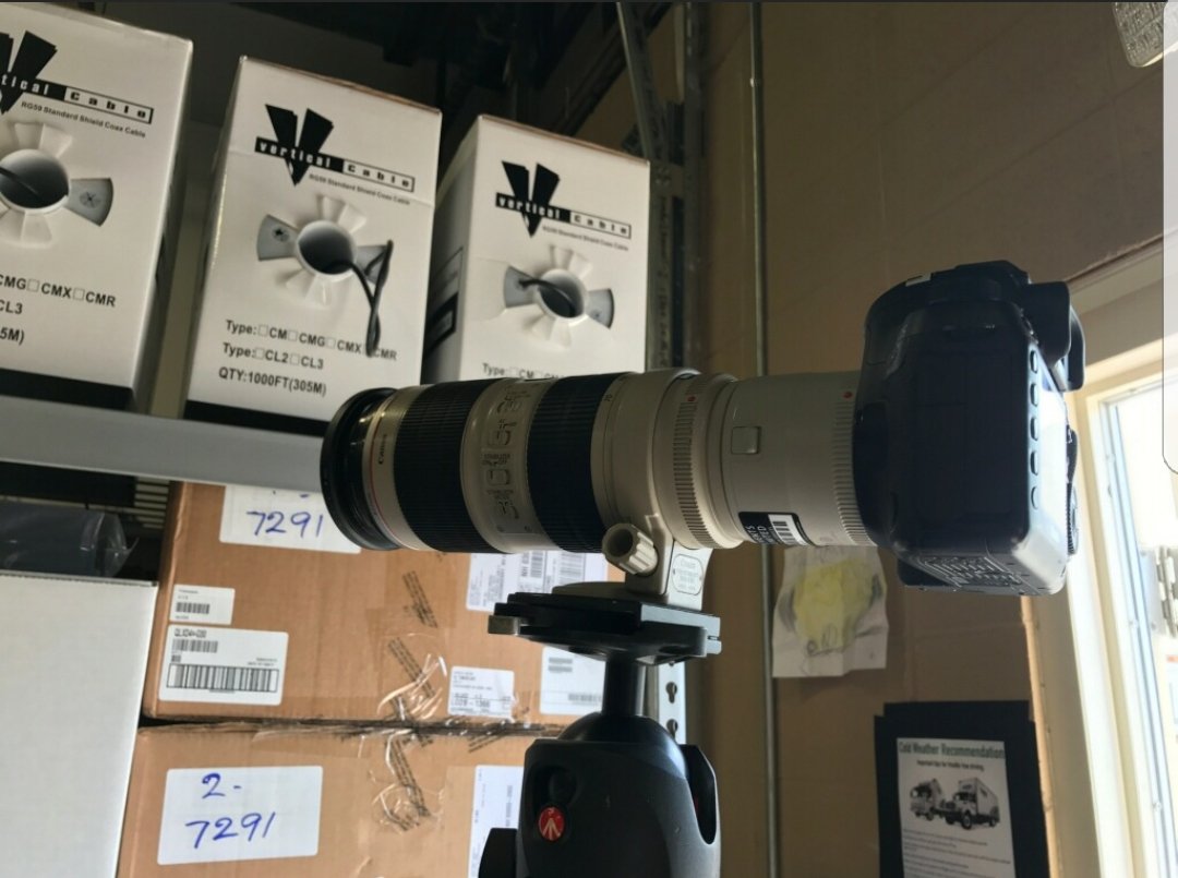 MusicMann_15's tweet photo. When your friend thinks it's a good idea to put a 400mm lens on their @Canon #5dmarkiv and point it at the sun for 20 minutes #fried https://t.co/Lj2vZzghMO