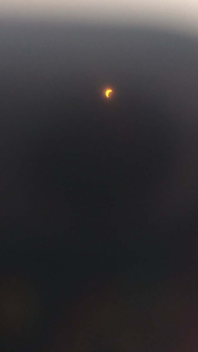 ElenaLappo's tweet photo. Watching solar eclipse @weathernetwork #Eclipse2017 https://t.co/E6Yo3hZYx3